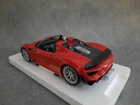 Porsche 918 Spyder Weissach 1:18 - 3