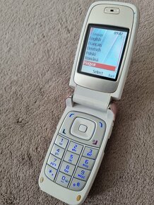 Nokia 6101 pink - RETRO - 3