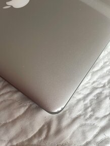 Macbook Air 2017 13” - 3