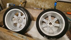 originál elektróny Mercedes 8,5J R17 5x112 s pneu 225/45 R17 - 3