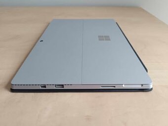 Microsoft Surface Pro 4 12" Core i7-6650U - SSD 256 GB - 8G - 3