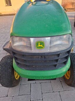 Kosačka JOHN DEERE - 3