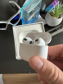 Air pods 3 - 3