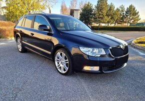 Škoda Superb 2.0 TDI Elegance 4x4 - 3