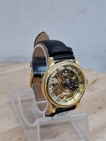 Predám funkčné skeletové náramkové hodinky Luxus Graf von mo - 3