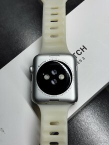 Apple Watch series 3 - 38mm - 3