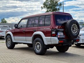 Mitsubishi Pajero Wagon 3.0 GLS A/T - 3