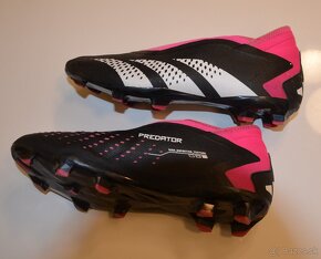 Kopačky Adidas Predator Accuracy 3FG GW4593 - 3