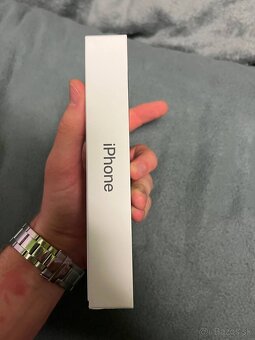 Predám úplne nový iPhone 16 128GB - 3