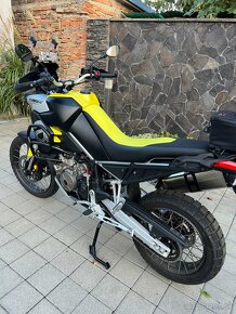 Predám Aprilia Tuareg 660 - 3