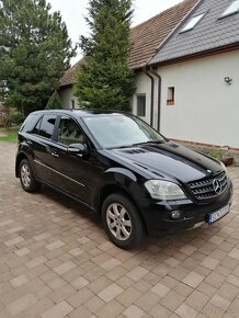 Mercedes ML350 - 3