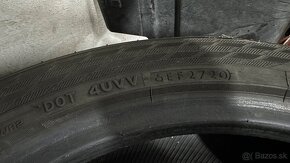 Yokohama Bluearth 235/45 R18 - 3