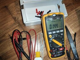 Multimeter CEM DT-61 - 3