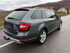 Škoda Octavia Combi 2.0 TDI Scout DSG 4x4 - 3