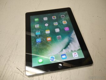 iPad 4th Gen - 3