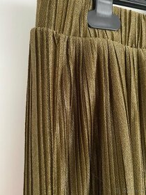 Dlhá plisovaná tmavozelená sukňa zn. Vero Moda - 3