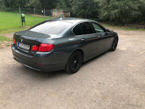 BMW f10 A8 2011, 179400km - 3