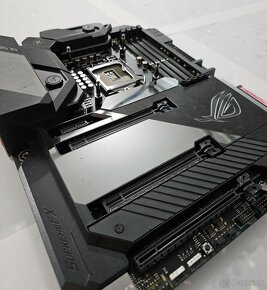 ASUS ROG MAXIMUS XI FORMULA - 3