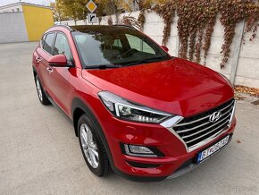 Predám HYUNDAI Tucson Premium, 1.6T, 177k, 4WD, AKO NOVÝ - 3