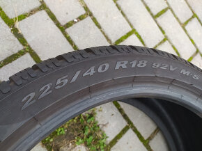 Zimné pneu Pirelli Sottozero Winter 225/40 R18 XL - 3