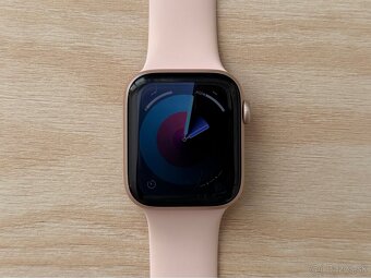 Apple Watch Series 6 44mm - 3