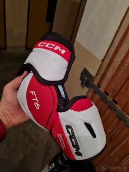 CCM Jetspeed FT6 XL Chrániče lakťov - 3