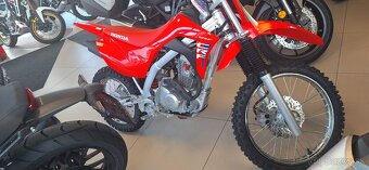 Honda CRF125 FS 2025 - 3