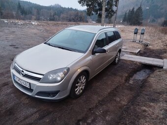 Opel Astra Ho 1.9cdti combi - 3