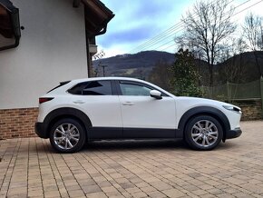 Mazda CX-30 benzín , 4 x 4 , MATRIX LED - 3