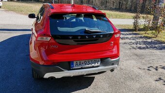 Volvo V40 Cross Country T5 Momentum AWD - 3