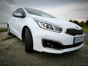 Kia Cee´d 1,6 GDI Strieborná edícia - 3