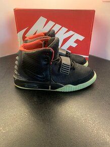 Nike Air Yeezy 2 Solar Red - 3