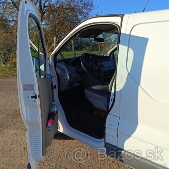 Predám Opel Vivaro 2,2 84kw - 3