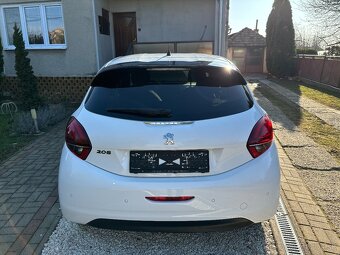 Peugeot 208 1.2 PureTech Style - 3