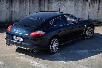 Porsche Panamera Turbo S 4.8 PDK - 3