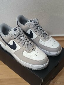 Predám Nike AIR FORCE 1 '07 - 3