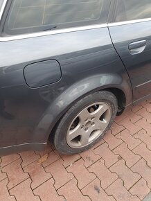 Predám Audi A4 B6 1.9tdi Quattro - 3