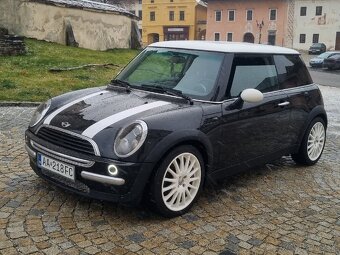 Mini Cooper R50 1.6i - 3