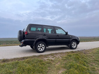 Nissan Terrano II  2.7TDi Elegance - 3