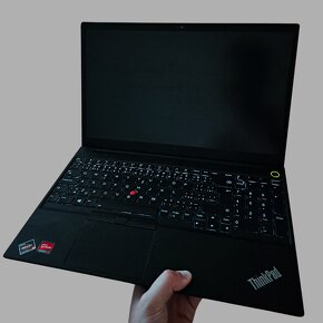 Lenovo Thinkpad E15 Gen 3, 15,6', NOV 2021 - 3