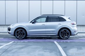 Porsche Cayenne E-Hybrid 4x4 Platinum A/T - 3