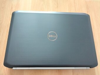 predám Dell latitude e5420 / Intel core i5 / 8gb ram / HDMI - 3