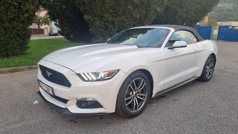 Ford Mustang Cabrio - 3