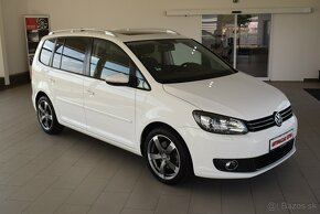 Volkswagen Touran 2,0 TDI, Highline,DSG,navigace - 3