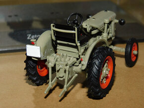 Zetor 25 Tractor (1941) 1:43 - 3