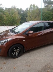 Predám Hyundai i30 1,4 benzín 73kw - 3