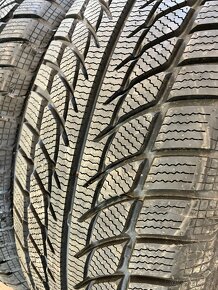 235/65 R17 2ks Goodride snowmaster - 3