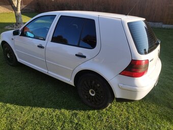 Golf 4 - 3