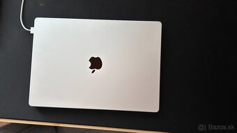 Predám MacBook Pro 16" M4 PRO SK 2024 Strieborný - 3