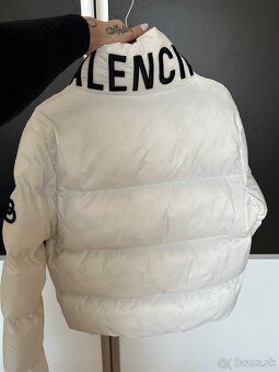 Balenciaga perova bunda - 3